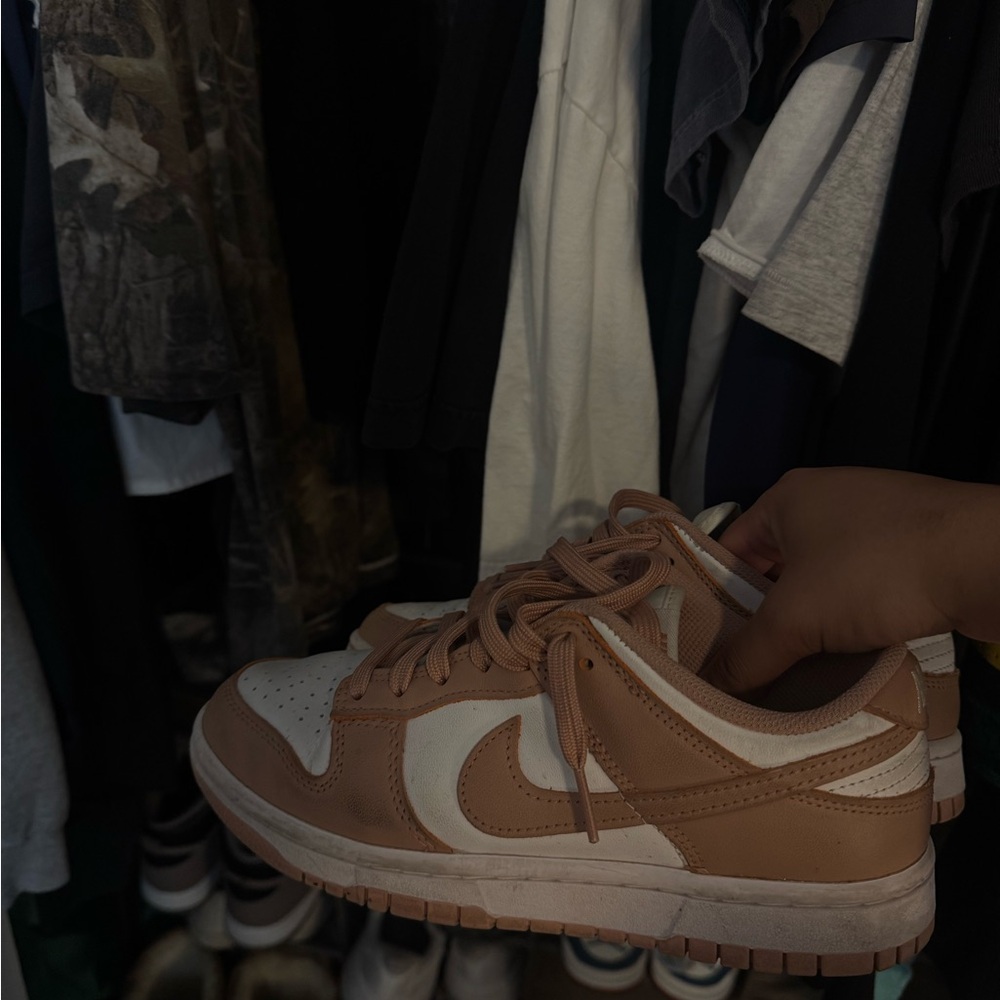 Nike dunks white/rose whisper size 7.5